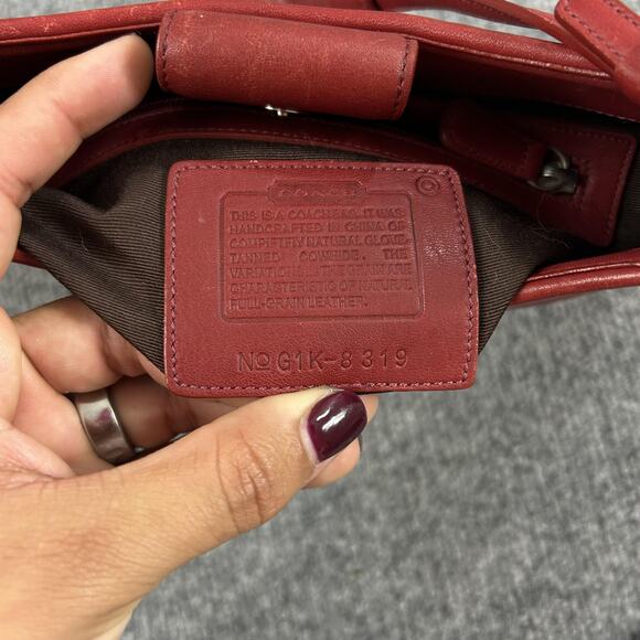 Vintage Coach Legacy Demi Red Leather Shoulder Hobo Baguette Bag 8319 90s Y2K - Picture 10 of 13